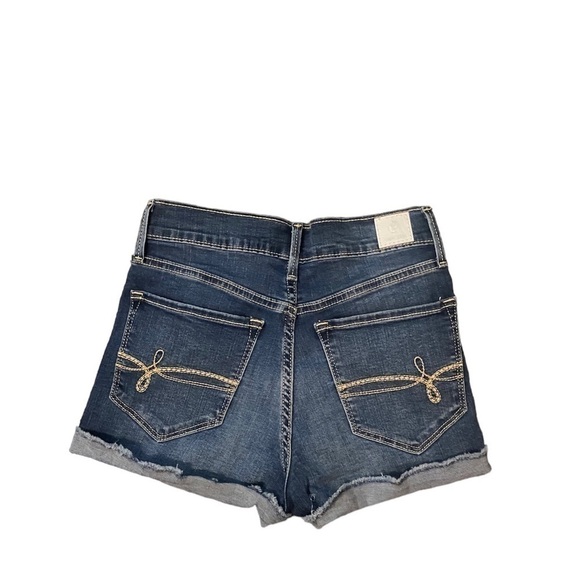 Denizen By Levi’s Shorts - Picture 2 of 4